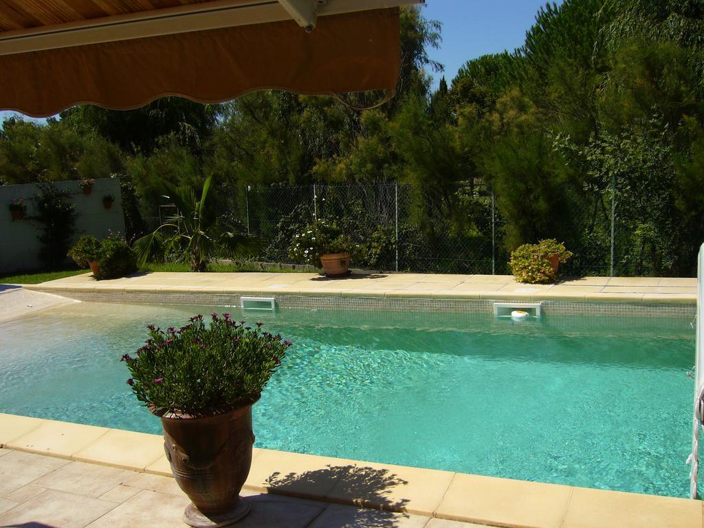 Saint-Just  Le Clos De L'Olivade المظهر الخارجي الصورة